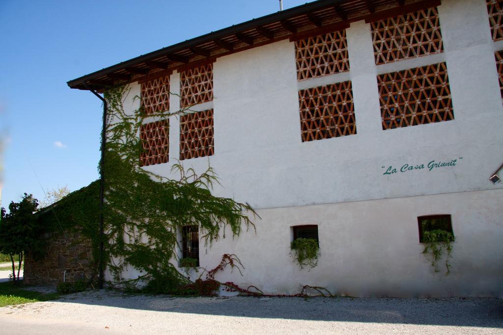 La Casa Griunit Villa Capriva del Friuli Exterior foto